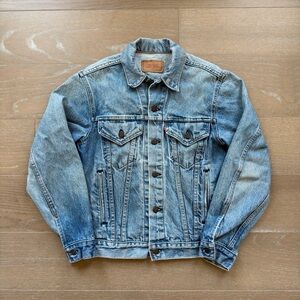 Levi’s Women’s Vintage Denim Jacket WPL 423 Size 38 Blue.